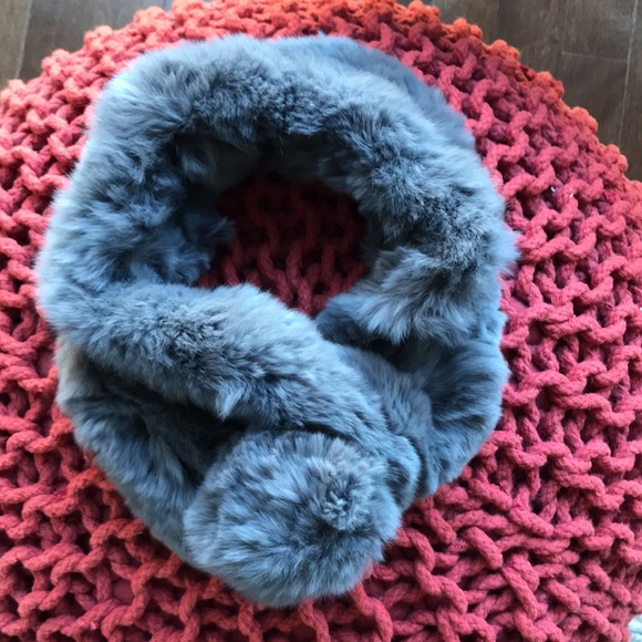 Grey mink scarf - Picture 2 of 6